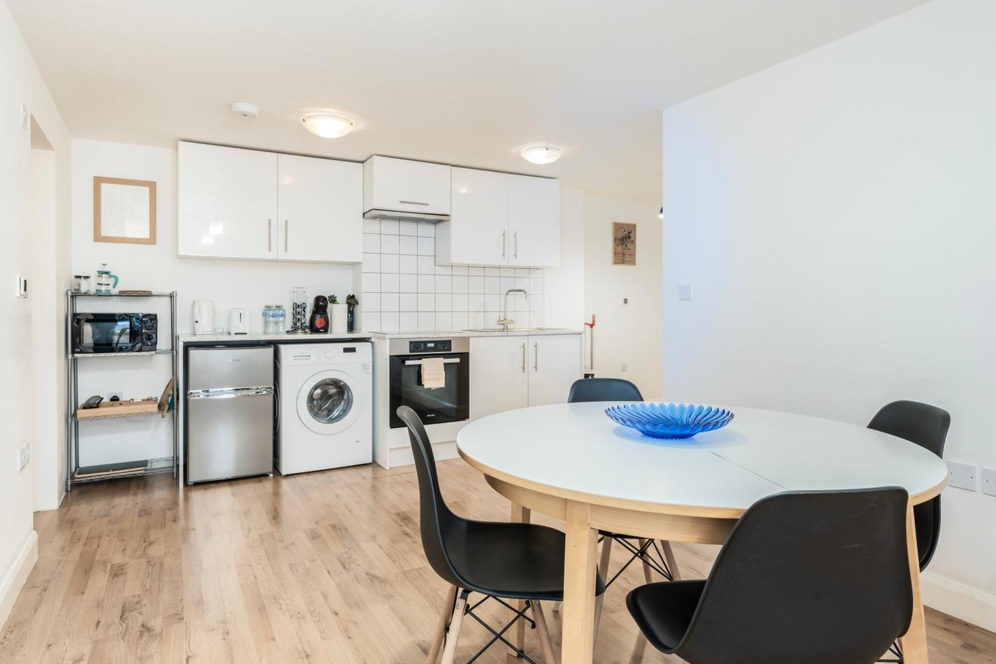 Modern One Bedroom Flat In Central Londres Exterior foto